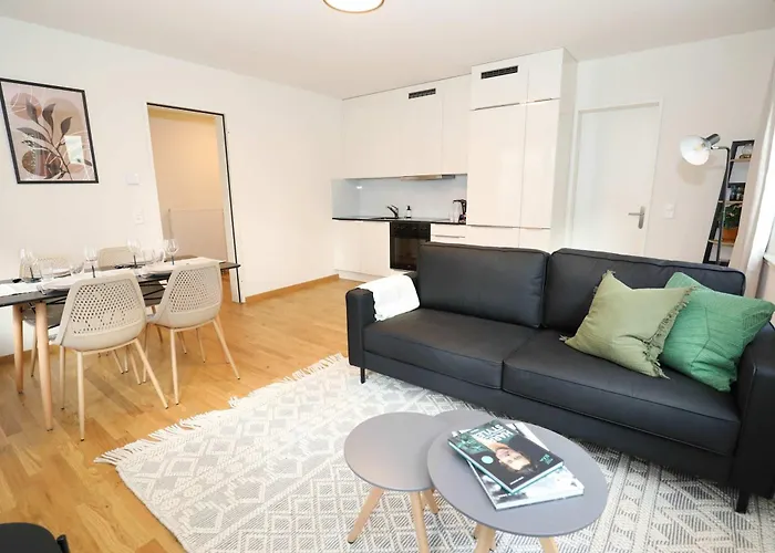 New Center With Private Entry & Parking *